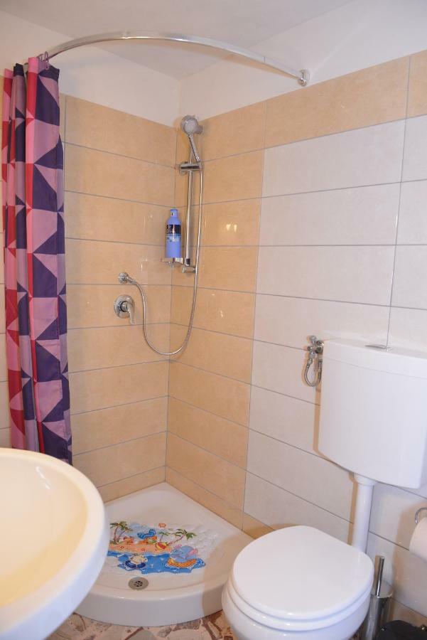Strada Del Corso Da Alberto Apartment Авола Екстериор снимка